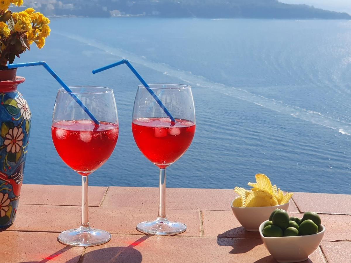 비코에쿠엔세 Bella Vista House-Sorrento Coast - Free Parking-Solarium 아파트 외부 사진